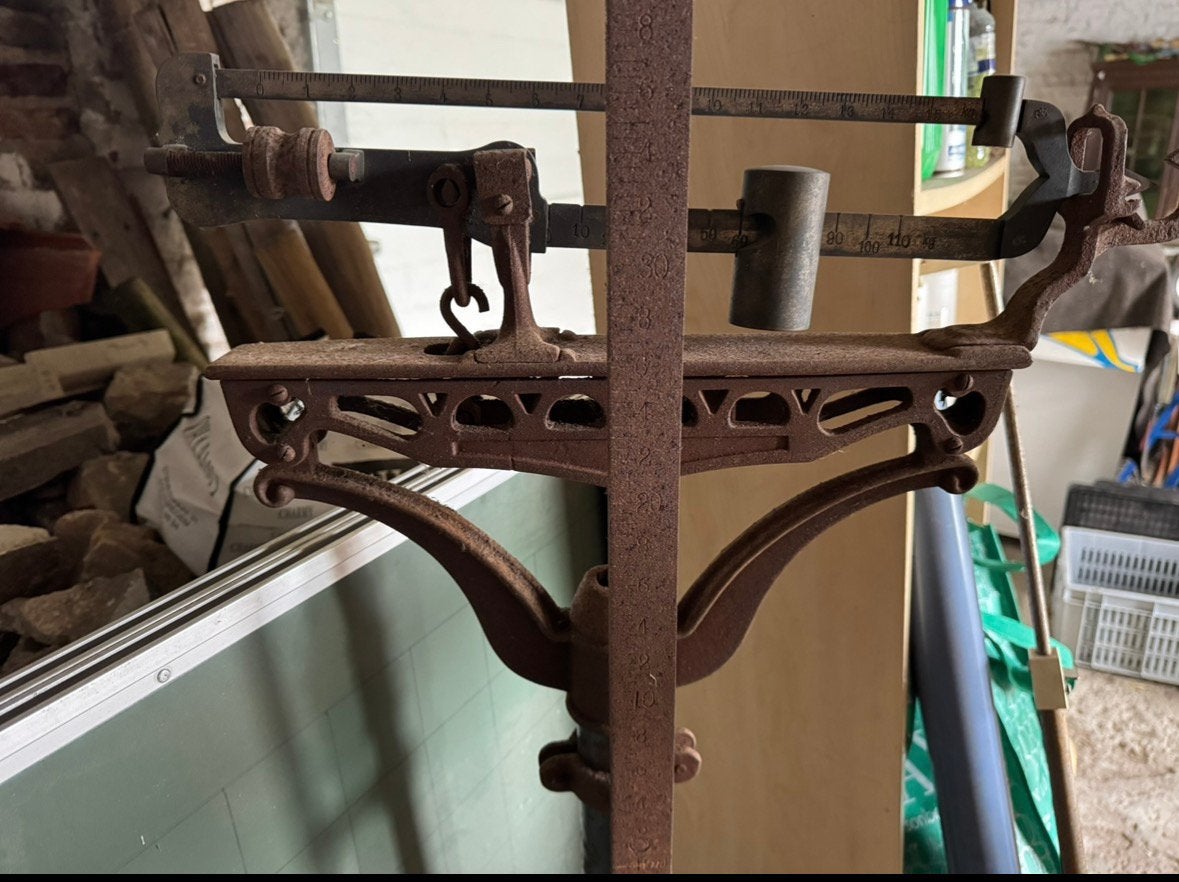 Balance de médecin ancienne en fonte avec jauge de longueur, Enlèvement, Comme neuf