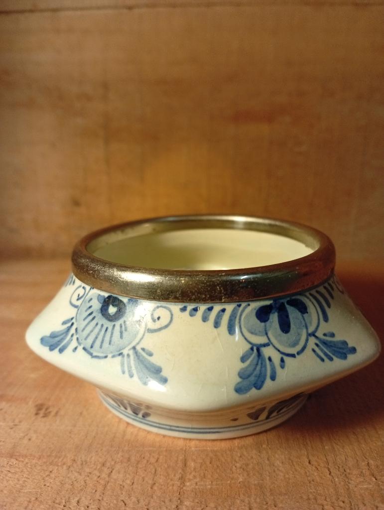 Ancien Pot / Boîte en Faïence de DELFT Bleu et Blanc -, Antiquités & Art, Antiquités | Céramique & Poterie, Enlèvement