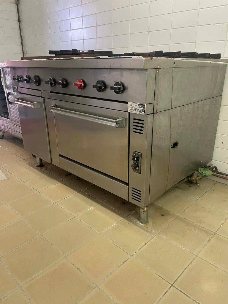 Cuisinière profesionnelle, Enlèvement, Utilisé, Cuisinière, Friteuse et Grils