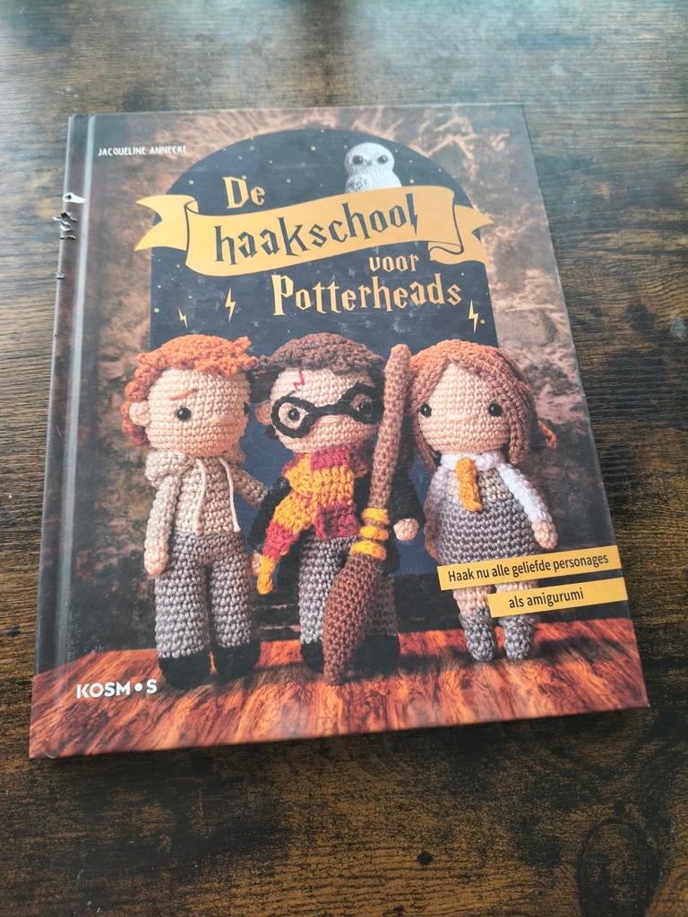 Jacqueline Annecke - De haakschool voor Potterheads, Boeken, Jacqueline Annecke, Ophalen of Verzenden, Geschikt voor kinderen
