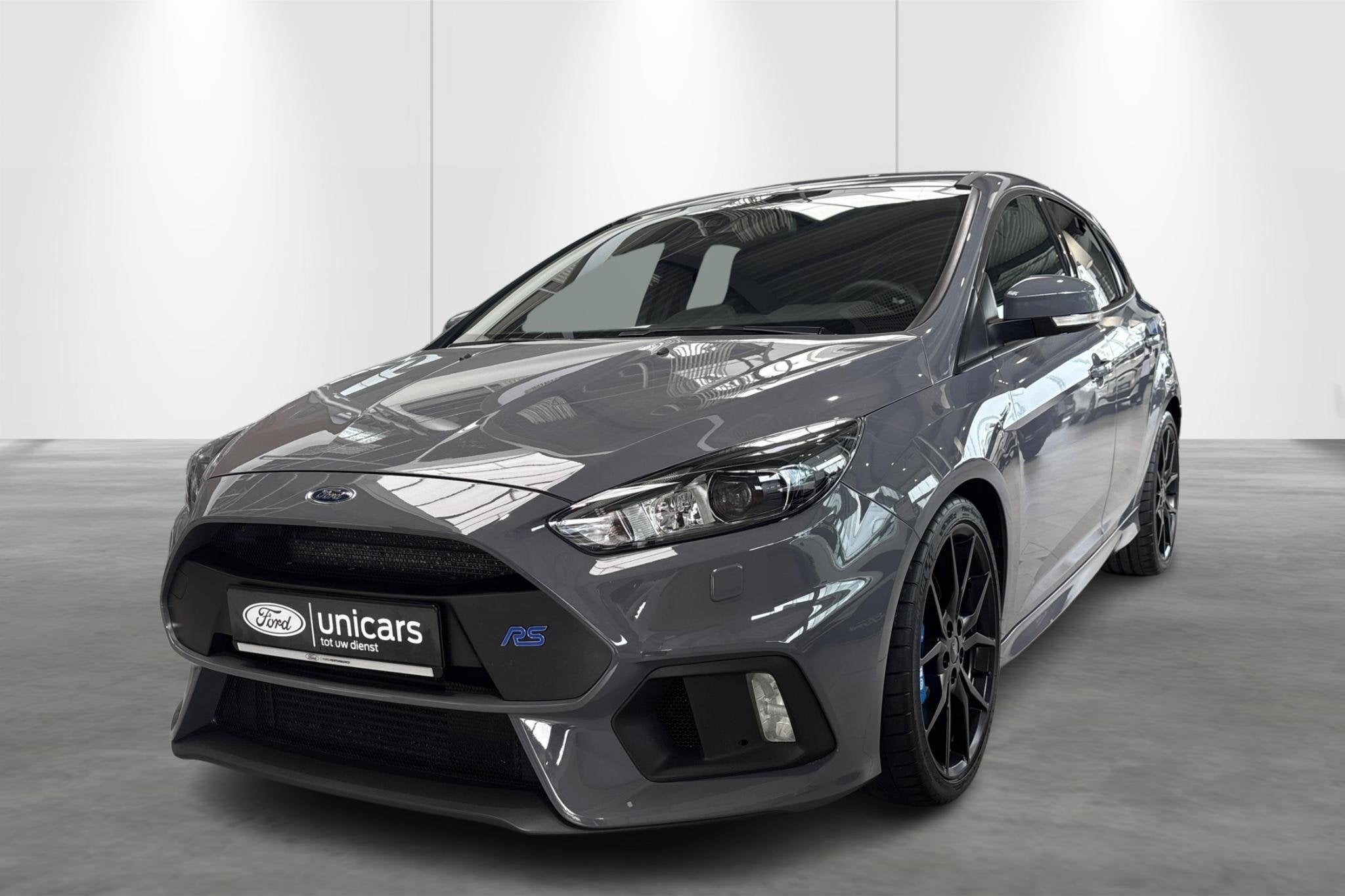 Ford Focus 2.3i EcoBoost 257kW 4x4 RS, Auto's, Focus, Stof, Gebruikt, 4 cilinders