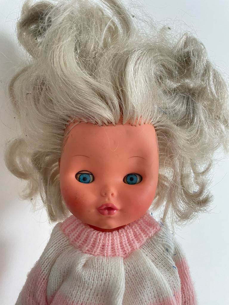 Vintage FURGA pop Italië 45cm werkende ogen, Verzamelen, Poppen, Ophalen of Verzenden, Zo goed als nieuw, Pop