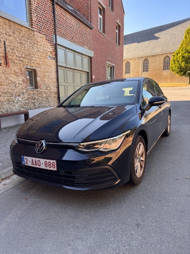Volkswagen golf 8 1.0 life, Auto's, Volkswagen, Voorwielaandrijving, Dealer onderhouden, Stof, Euro 6
