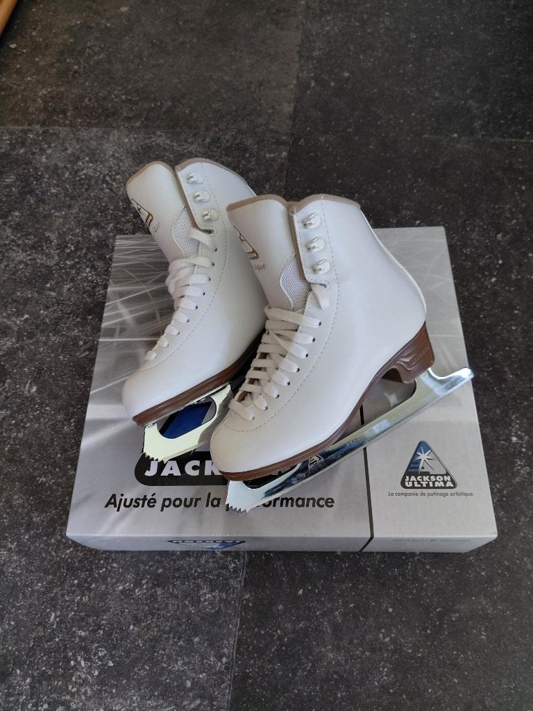Kunstschaatsen Jackson, Sport en Fitness, Schaatsen, Ophalen, Zo goed als nieuw, Kunstschaatsen