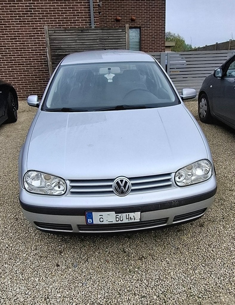 Golf IV TDI 130pk, Argent ou Gris, 140 g/km, Boîte manuelle, 5 portes