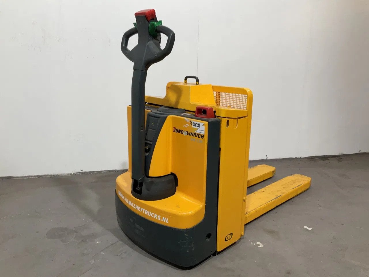 Jungheinrich EJE C20 2000KG 77CM STAPELAAR / HEFTRUCK, Stapelaar, Marconistraat 2
3133 KL  Vlaardingen, NL, Jungheinrich, Yilmaz Heftrucks