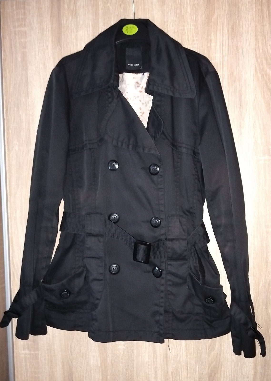 Zwarte damesvest met riempje van Vero MODA. Maat 40/L., Enlèvement, Taille 38/40 (M)