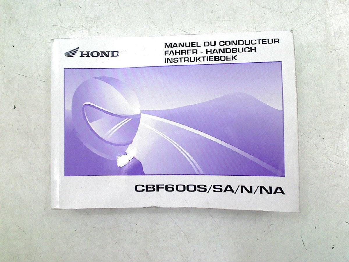 MANUEL UTILISATEUR NOTICE Honda, Honda Center GmbH, Utilisé, Info@honda.de, Hanauer Landstraße  222-224
60314  Frankfurt am Main, DE