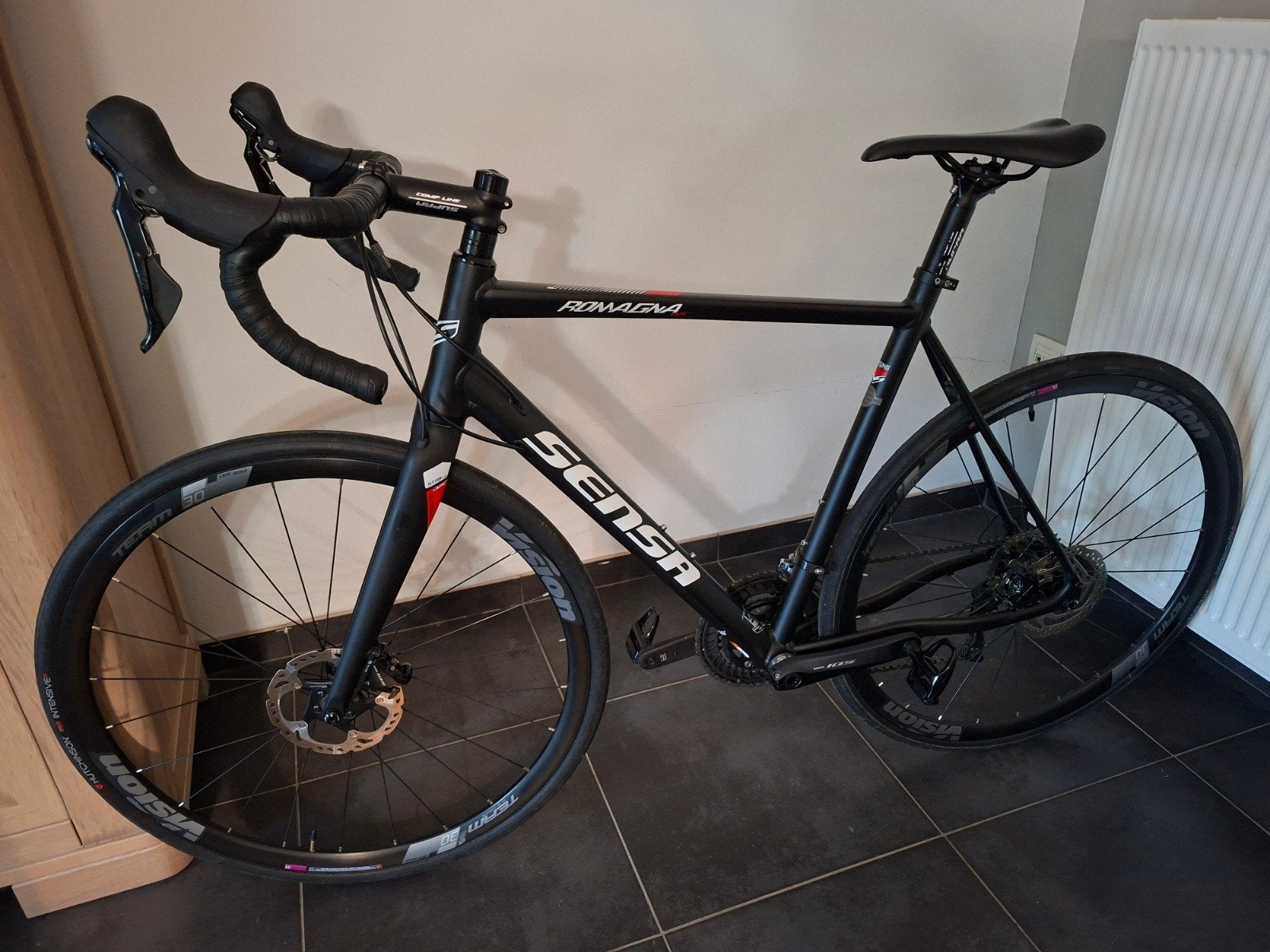 Sensa Romagna - Hydrolic Discs - Full 105 - Top Bike !!!, Fietsen en Brommers, Ophalen