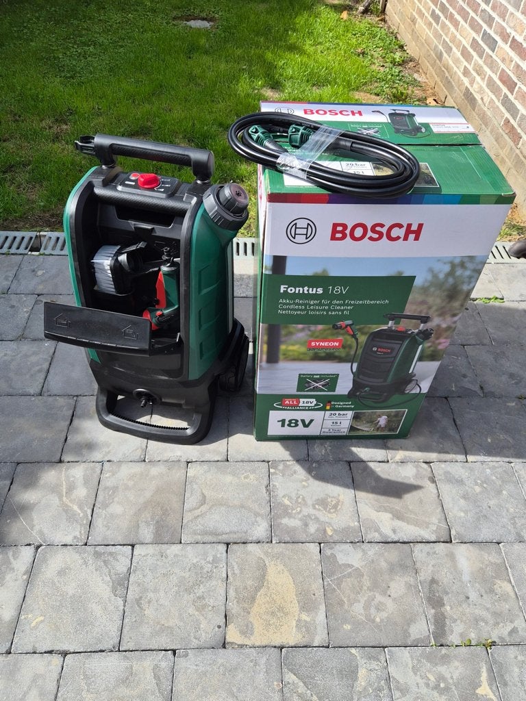 Bosch drukreiniger en Kettingzaag, Ophalen, Nieuw, Accu, Bosch