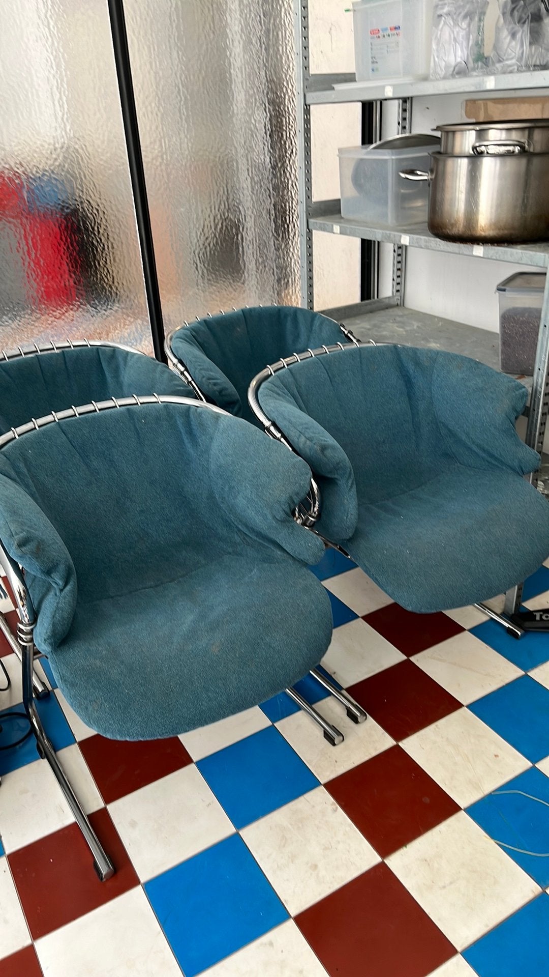 4 vintage kuipzetels (stoelen), Enlèvement, Utilisé, Tissus