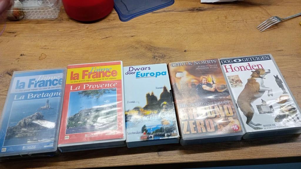 Gratis vhs cassettes, Enlèvement