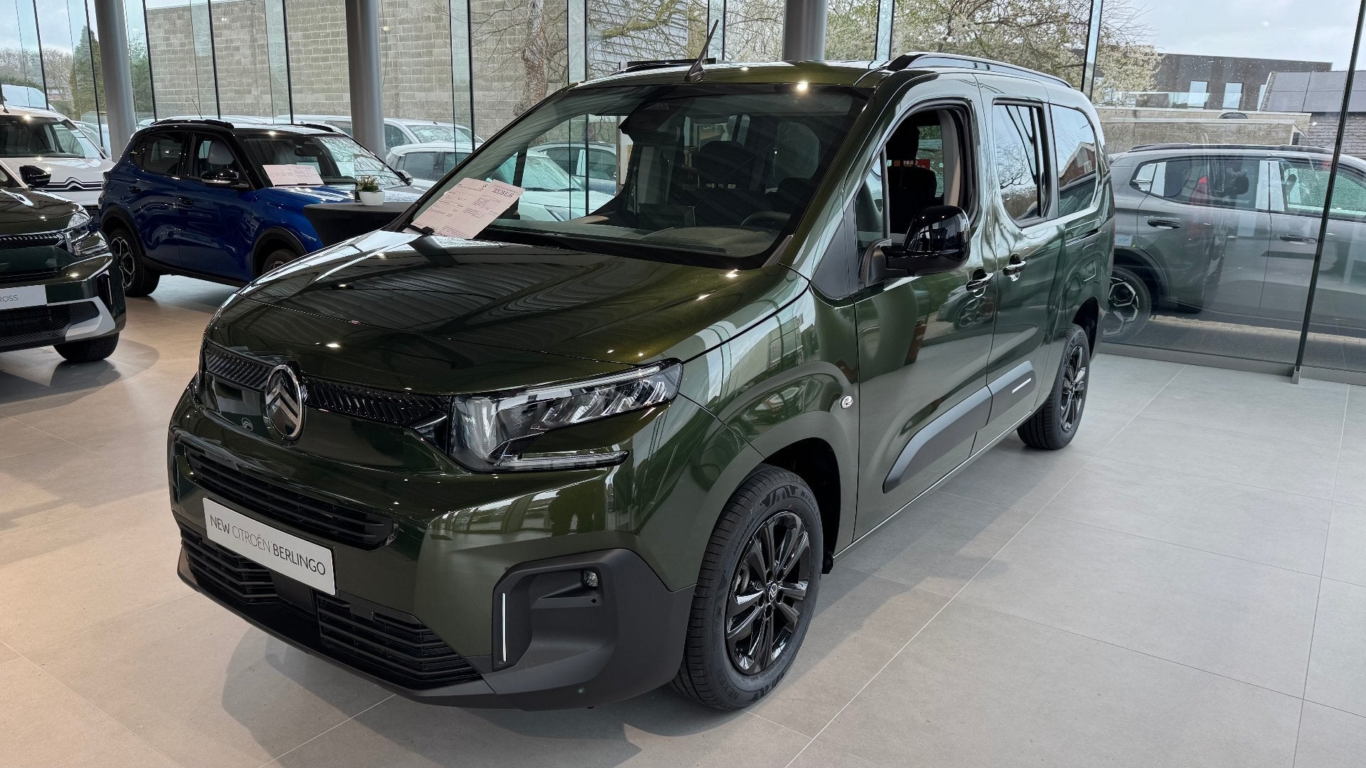 Citroën Berlingo Taille XL 1.5 BlueHDi 130 S&S BVM6 MAX, Achat, Entreprise, 7 places, Boîte manuelle