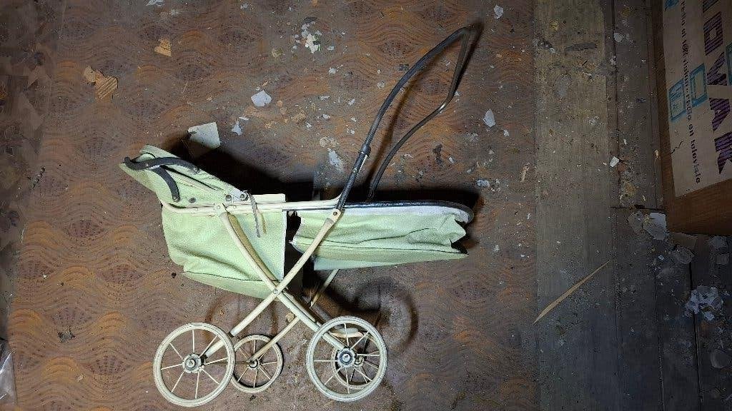 VINTAGE POPPENWAGEN, Ophalen