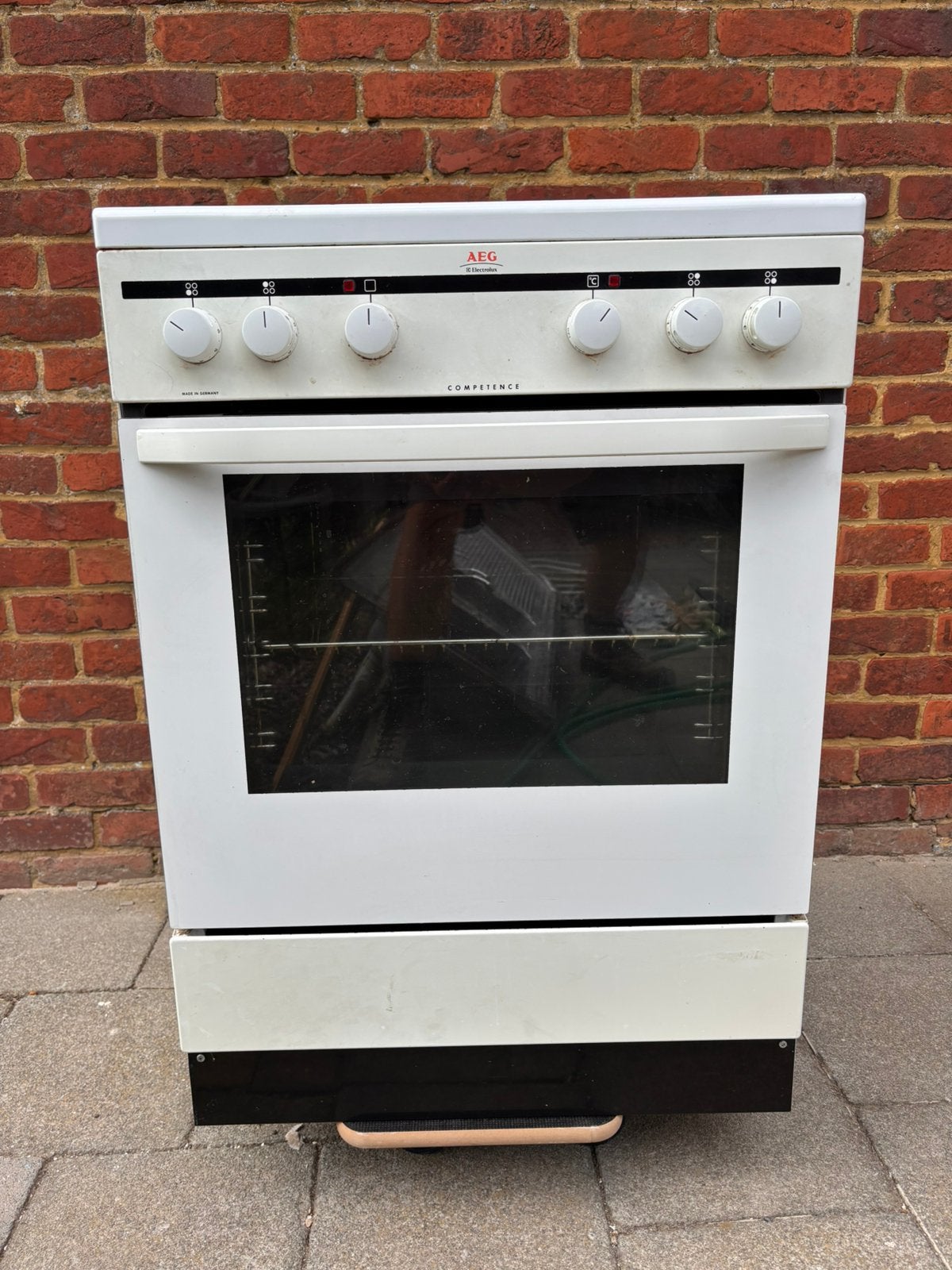 Cuisinière AEG — four + plaque de cuisson, Electroménager, Enlèvement, Utilisé, Électrique, 4 zones de cuisson