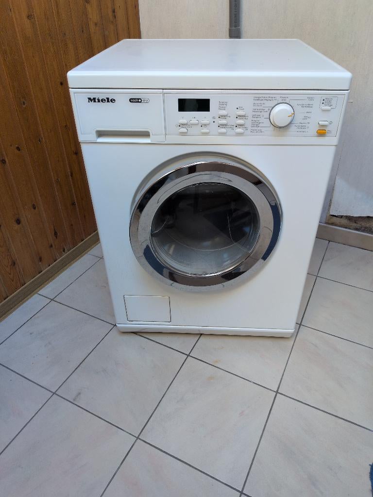 Wasmachine en droogkast in 1 - Miele, Elektronische apparatuur, 4 tot 6 kg, Ophalen, Gebruikt, 85 tot 90 cm