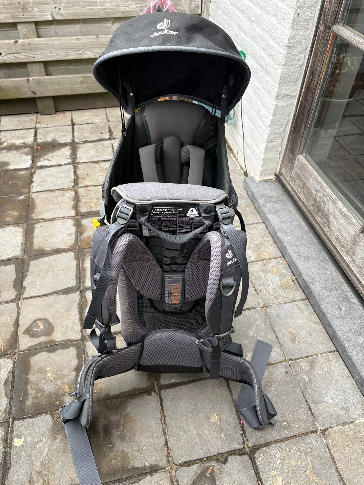 Deuter draagzak, Ophalen, Draagzak