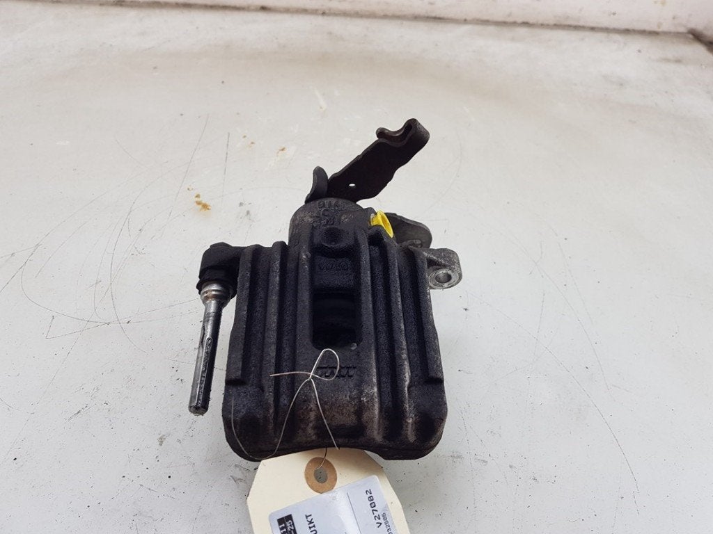 REMKLAUW RECHTS ACHTER ABS Taigo (|2Q0615424|2Q0615424C|), Gebruikt, Postoffice@zf.com, Löwentaler Straße 20
88046  Friedrichshafen, DE