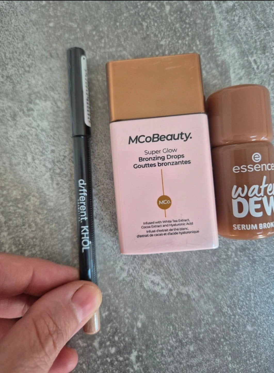 Lot Maquillage Neuf - 2 Bronzers MCoBeauty & Essence +1khôl, Enlèvement ou Envoi, Autres couleurs, Tout le visage, Maquillage