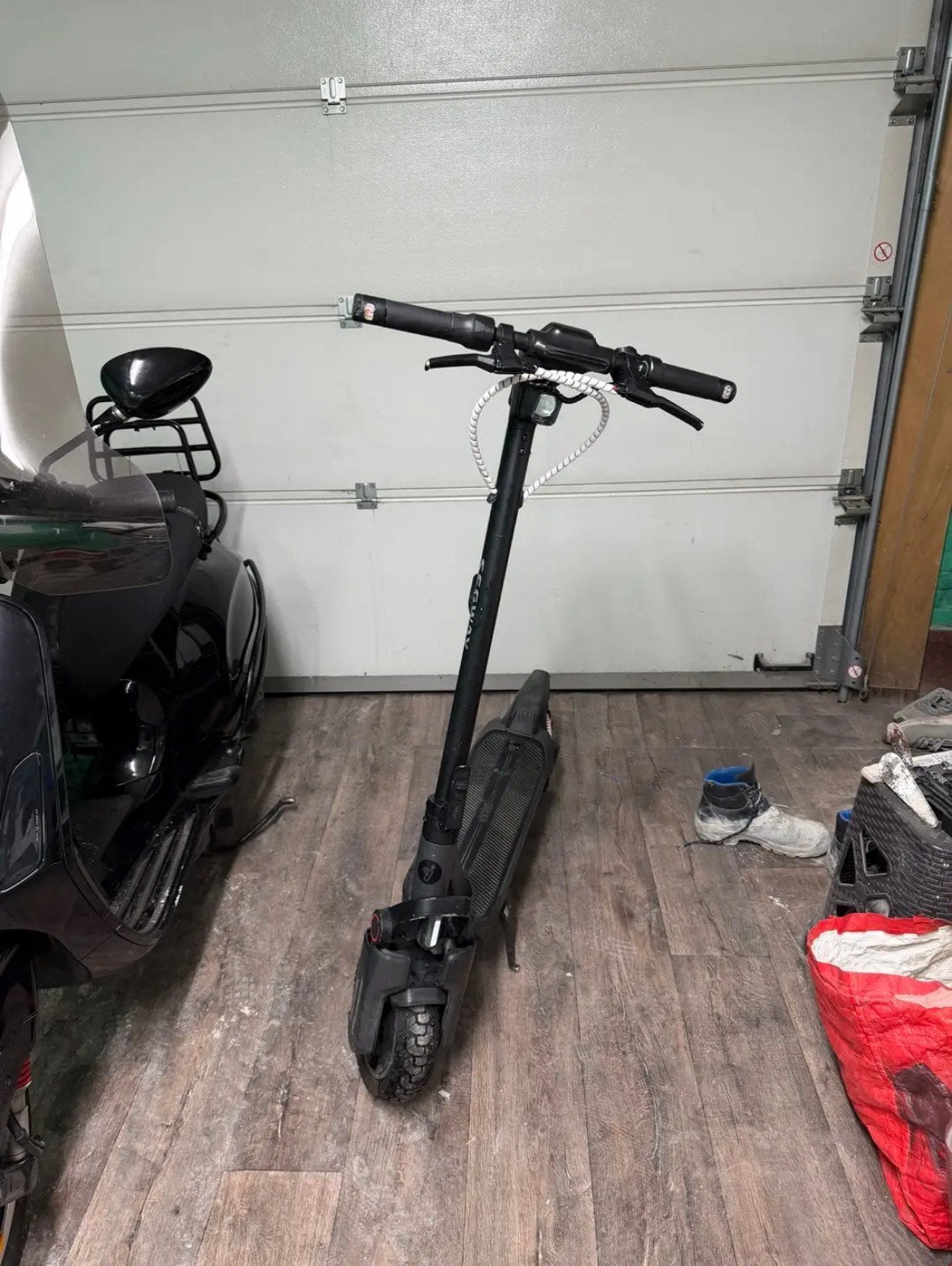 G3 max te koop beetje krassen, Fietsen en Brommers, Ophalen, Gebruikt, Elektrische step (E-scooter)
