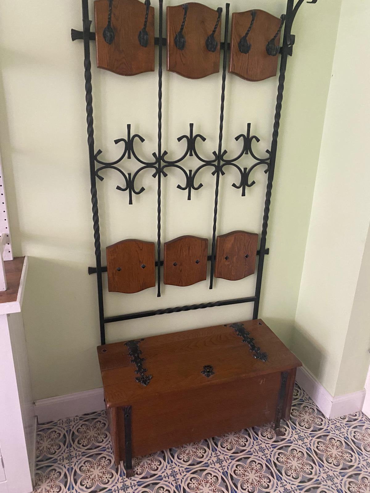 Porte Manteau vintage, Ophalen, Zo goed als nieuw, Hout