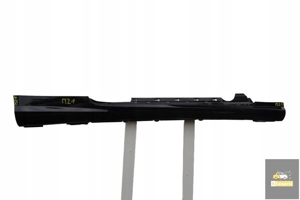 Drempelstrip RIGHT Mercedes 207 AMG CABRIO | GetMotor SGZ, Gebruikt, Mercedes-Benz AG, Mercedes-Benz, Mercedesstrasse 120
70372  Stuttgart, DE