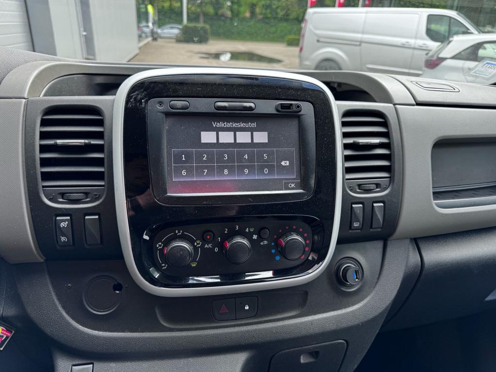 Renault Trafic Distributieriem en waterpomp vervangen, Autos, 0 kg, https://public.car-pass.be/vhr/bfae507d-d3b7-4ed8-bc1e-9c2b0efb05fe