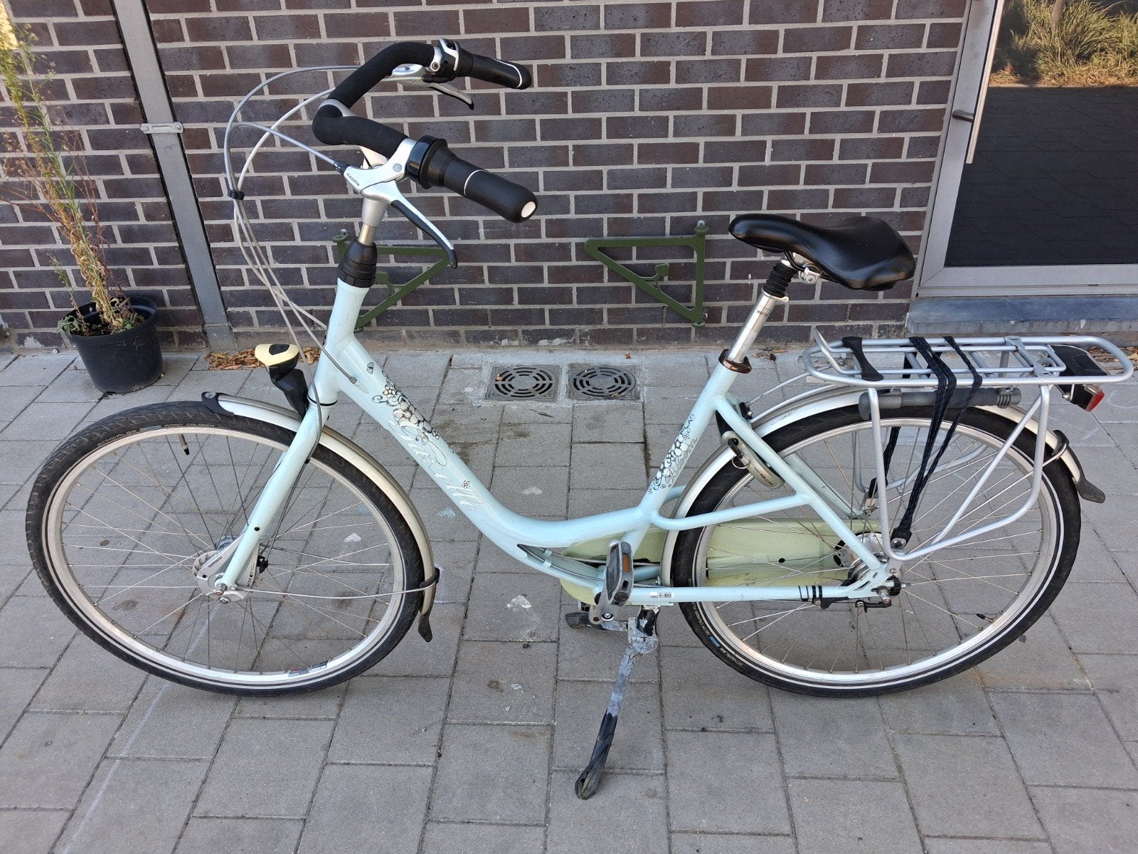 Damesfiets Gazelle in zeer goeie staat !!, Fietsen en Brommers, Fietsen | Dames | Damesfietsen, Ophalen, Gazelle