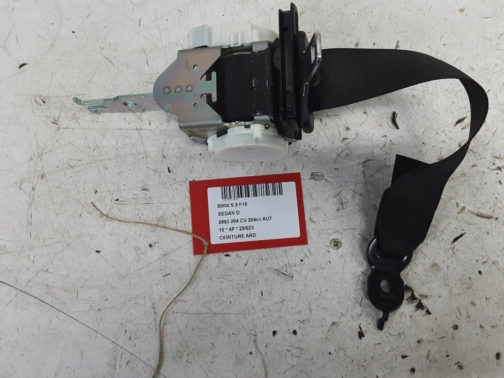 VEILIGHEIDSGORDEL RECHTS ACHTER 5 serie (F10) (33061254), Gebruikt, Mevr. I. Hauben, BMW, Rue de l'Espoir 34 34
4030  GRIVEGNÉE, BE