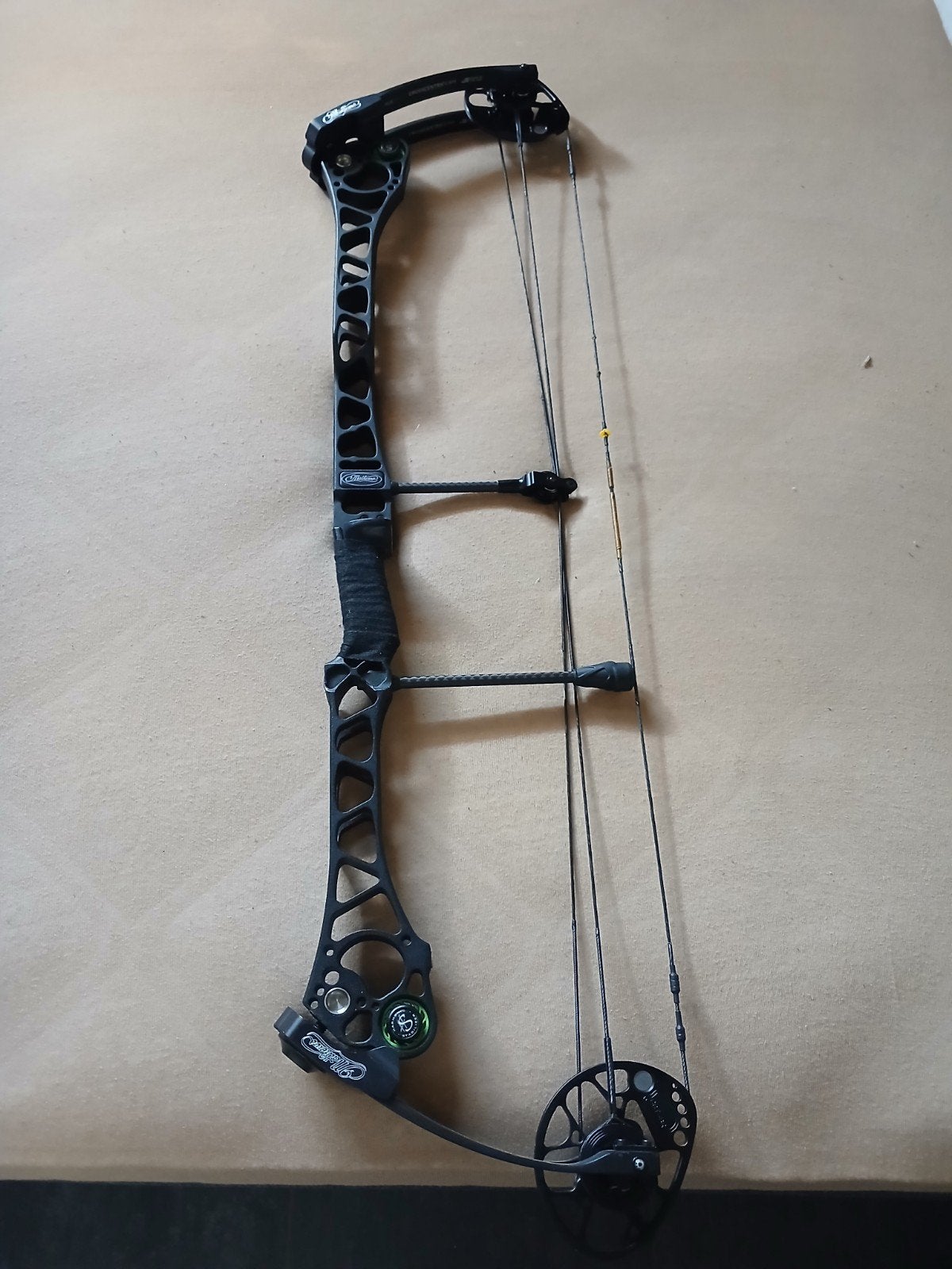 Matheuws 8 te koop, Sport en Fitness, Handboogschieten, Ophalen