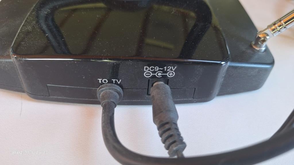 Binnenhuisantenne HAMA, Audio, Tv en Foto, Schotelantennes, Ophalen of Verzenden, Zo goed als nieuw, (Schotel)antenne-accessoires