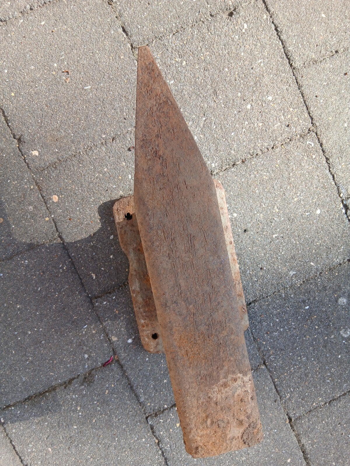 aambeeld, Ophalen