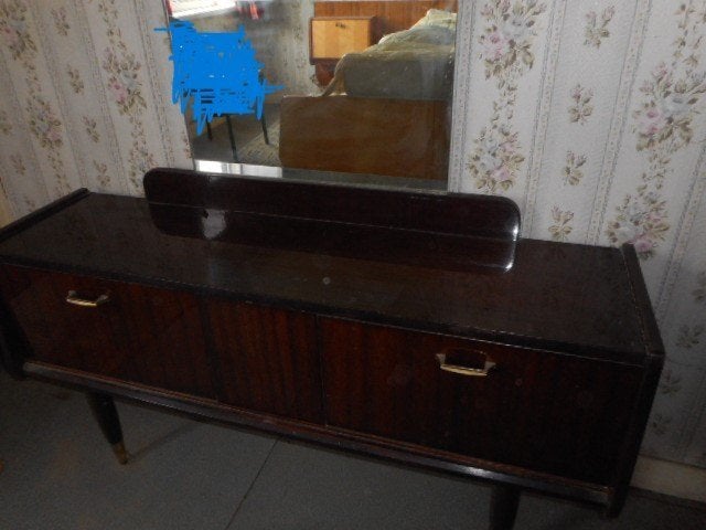 vintage hal kastje op houten pootjes +  spiegel, 25 à 50 cm, Moins de 150 cm, Avec abattant(s), Utilisé