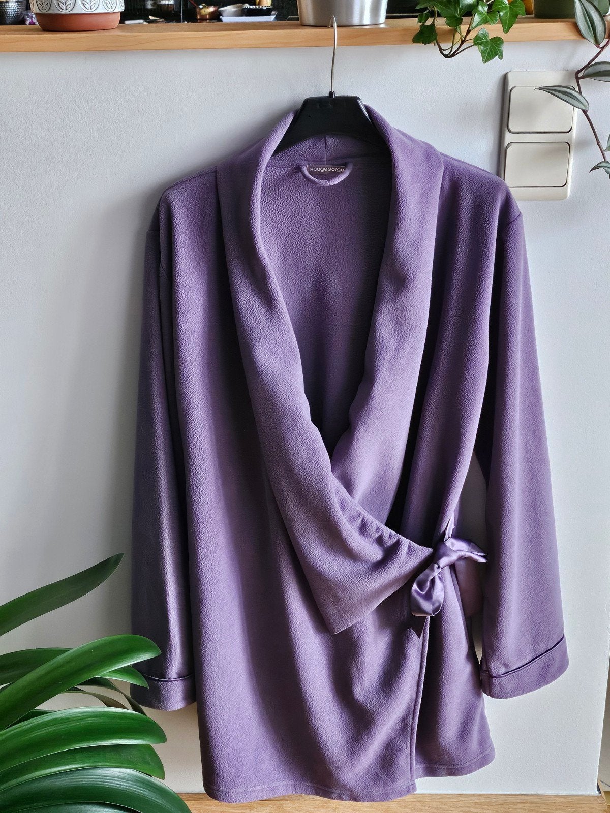 Peignoir. M. ROUGE GORGE, Kleding | Dames, Maat 38/40 (M), Paars, Ophalen of Verzenden, Zo goed als nieuw