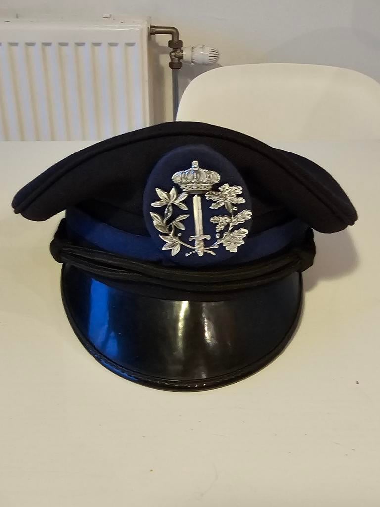 Police belge de Kepie, Collections, Enlèvement