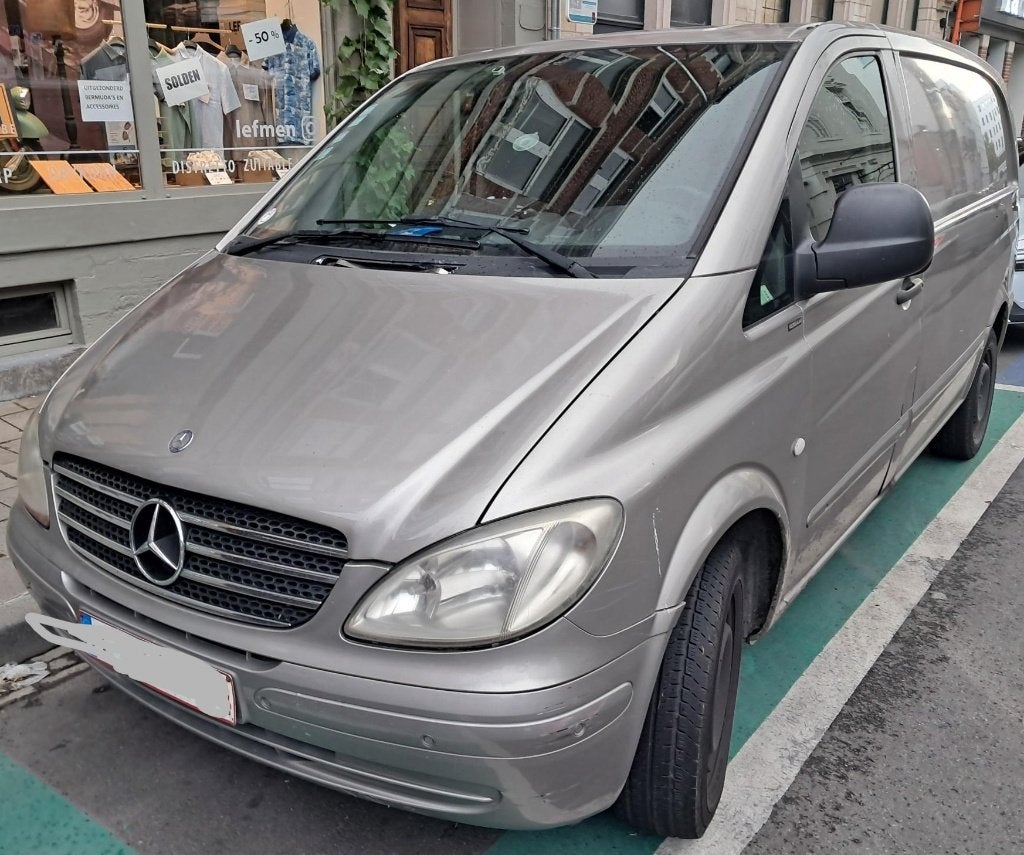 Mercedes vito 109 cdi export prijs, Auto's, Zwart, 4 cilinders, Beige, Particulier
