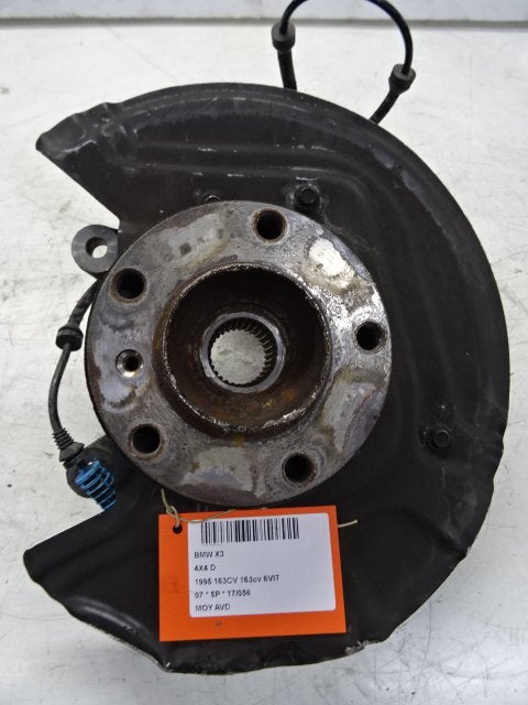 MOYEU DE ROUE AVANT DROIT BMW X3 (E83) (3450560), Utilisé, BMW, Petuelring 130
80809  München, DE, Bayerische Motoren Werke AG