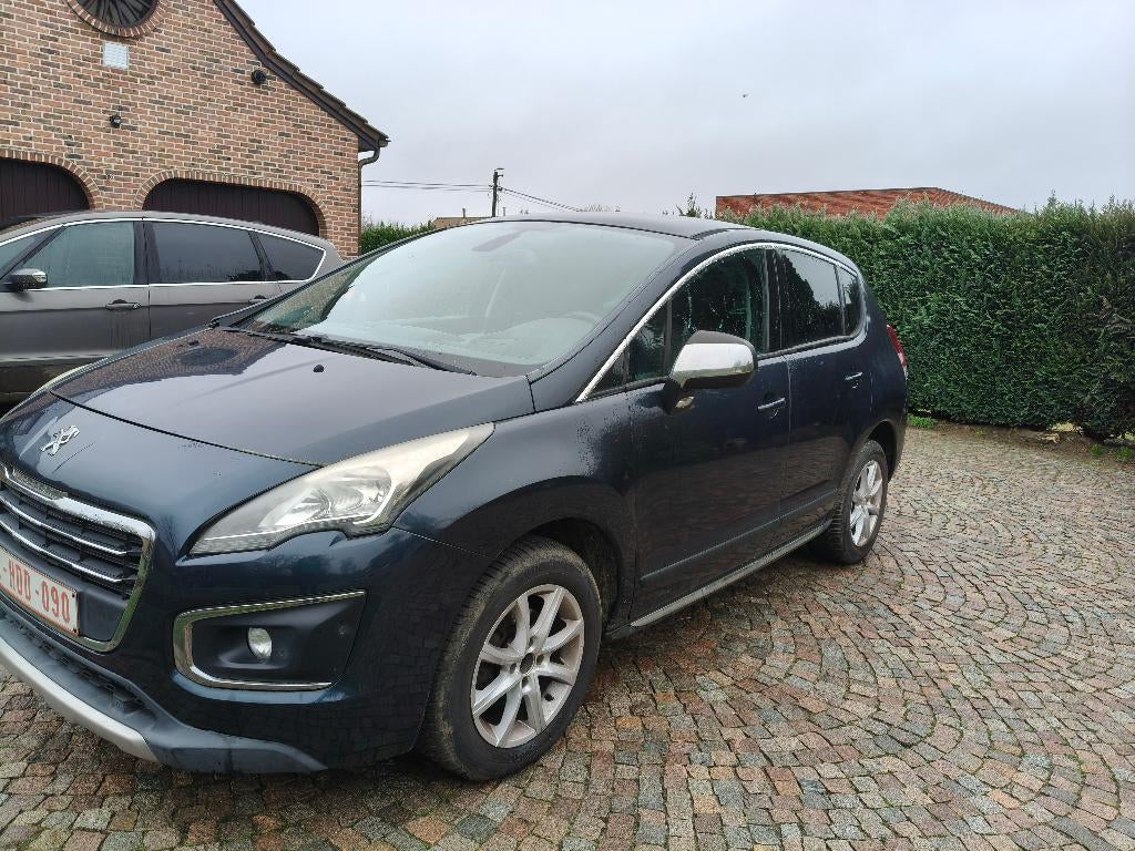 auto te koop Peugeot 3008, Voorwielaandrijving, Euro 5, Zwart, Blauw