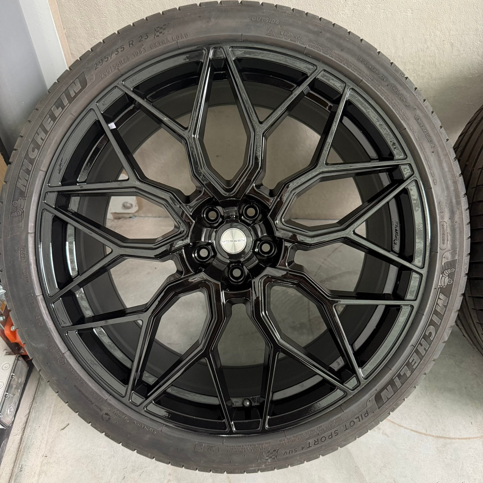 23 inch Range Rover Sport velgen met banden, Auto-onderdelen, Banden en Velgen, Gebruikt, 295 mm, Banden en Velgen, Overige maten