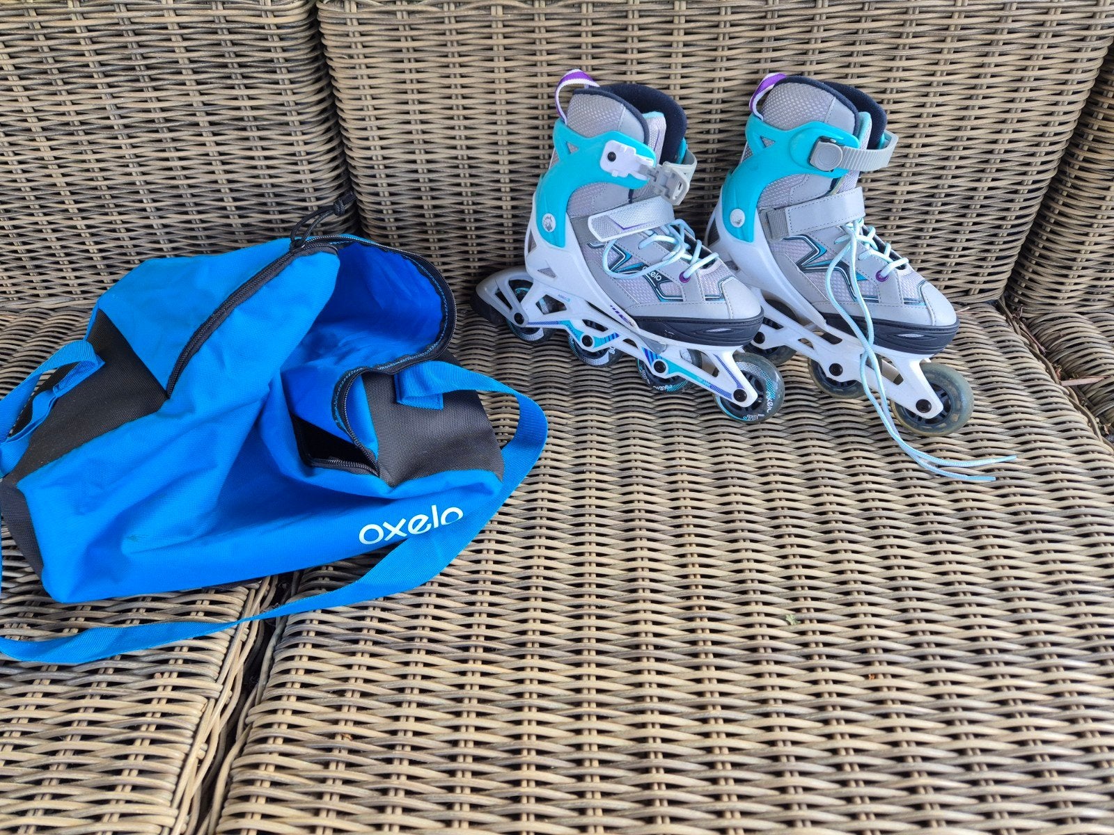 Skeelers (aanpasbare maat)
Maat 35 tot 38, Sport en Fitness, Kinderen, Ophalen of Verzenden, Zo goed als nieuw, Inline skates 4 wielen