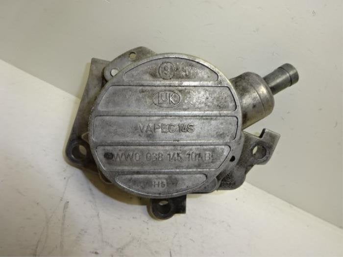 Pompe à vide (diesel) d'un Volkswagen Golf, Volkswagen, -, 3 mois de garantie, Utilisé