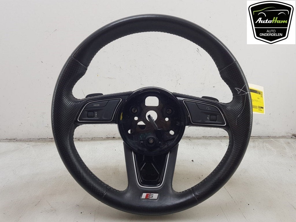 VOLANT DIRECTION Audi A4 Avant (B9) (01-2015/08-2020), Auto-Union-Straße  1,
85057  Ingolstadt, DE, Info@audi.de, Audi, Utilisé