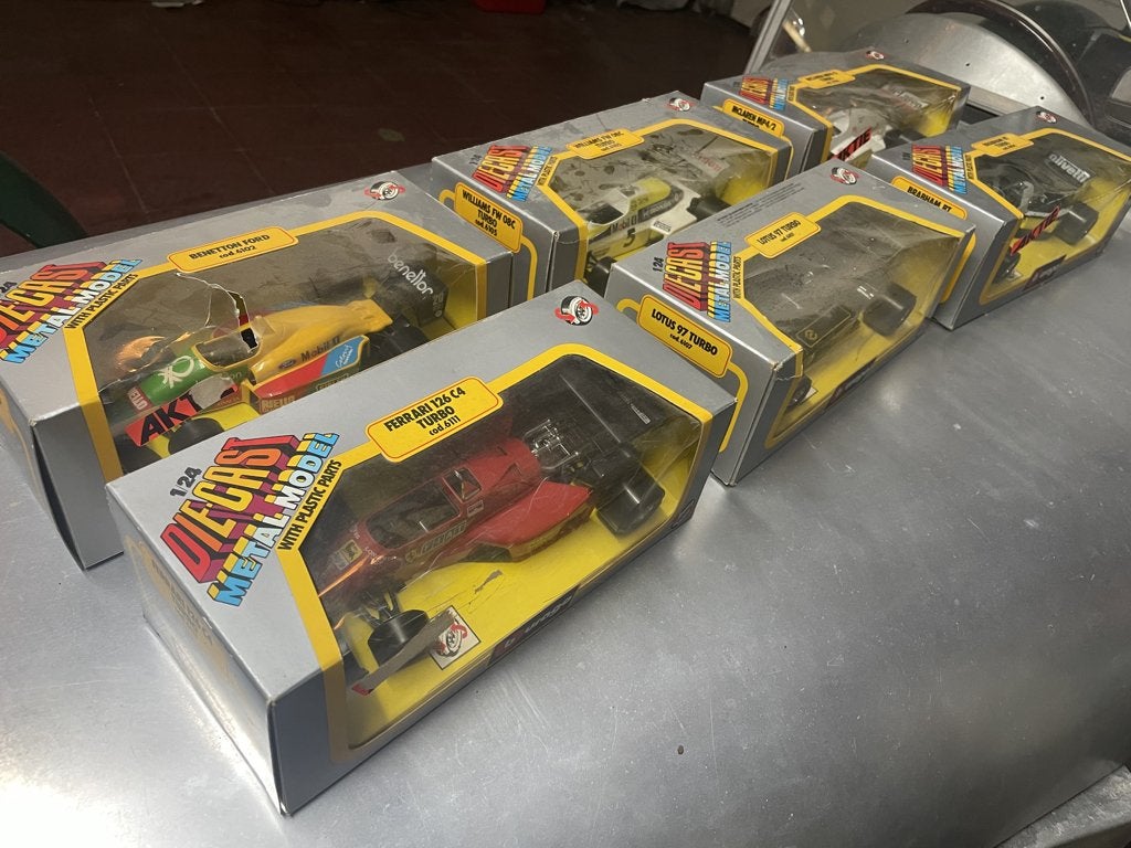 6 nieuwe Bburago-speelgoedauto’s burago, Ophalen of Verzenden, Zo goed als nieuw, Auto, Burago
