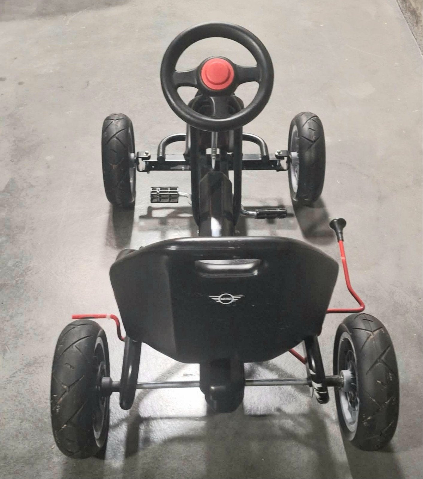 voiture enfant BMW, Enlèvement