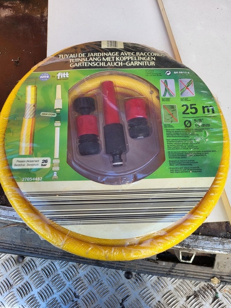 Tuyau d'arrosage neuf 25 m avec raccord diamètre 15m/m, Jardin & Terrasse, Enlèvement ou Envoi, Neuf, Tuyau d'arrosage