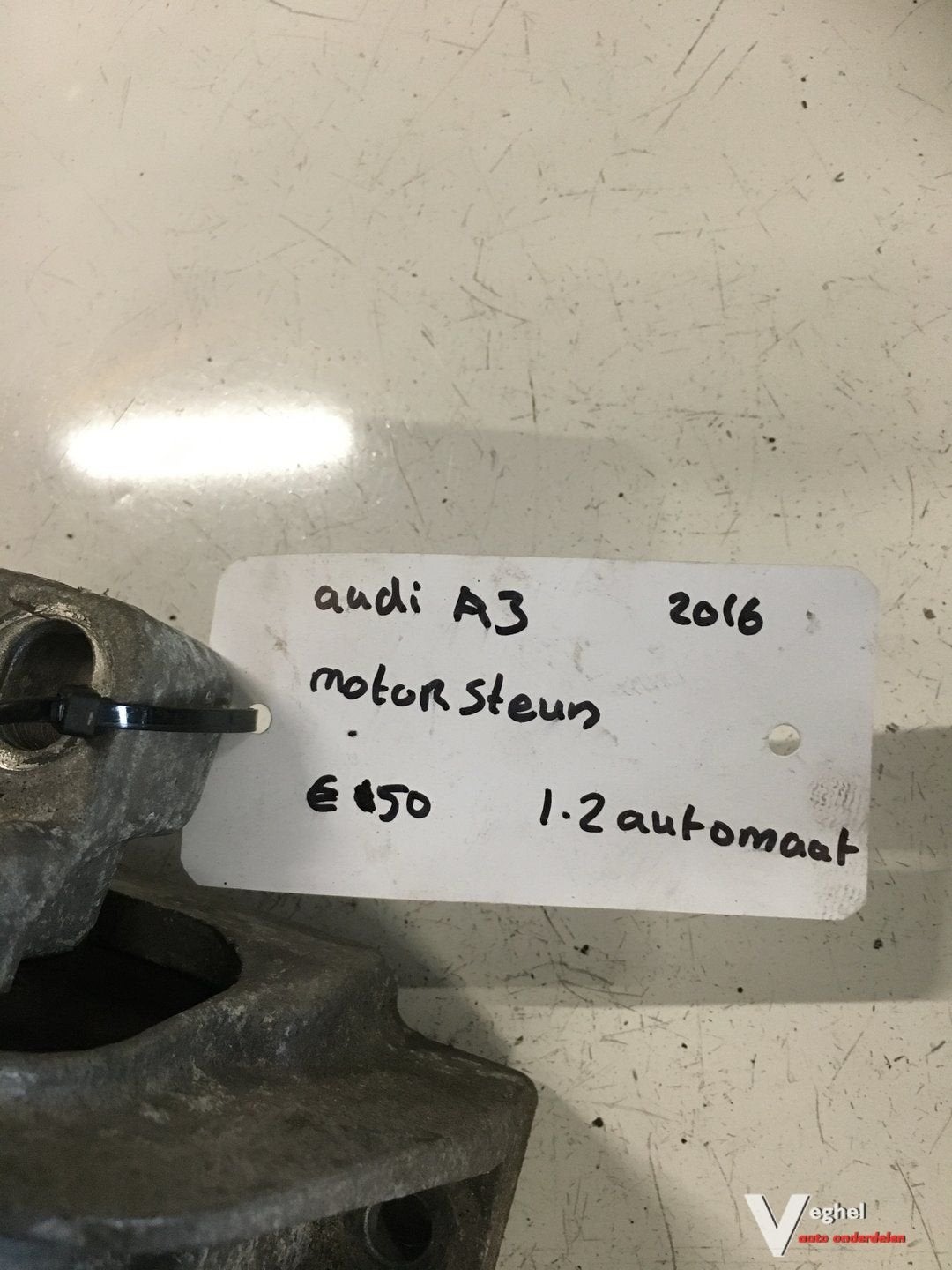 Audi A3 Sportback 1.2 Autom. 2016 Motorsteun, -, Utilisé, -, -