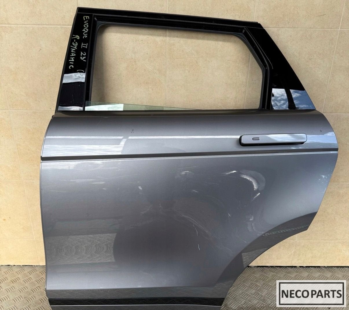 RANGE ROVER EVOQUE II R-DYNAMIC PORTIER DEUR ACHTER LINKS, -, Ophalen of Verzenden, Achter, -