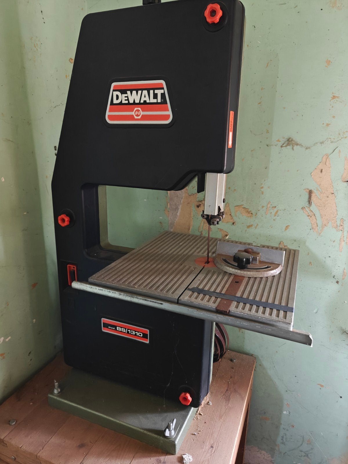 DeWalt lintzaag 220v, Ophalen, Lintzaag