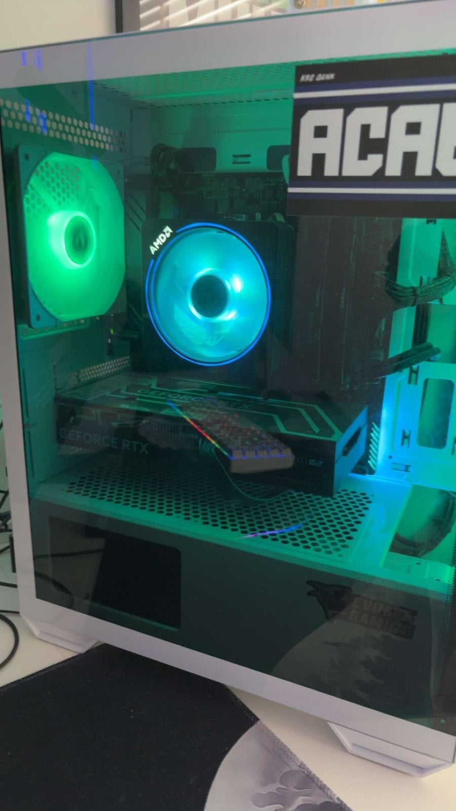 Pc white, Computers en Software, Desktop Pc's, Ophalen of Verzenden, Zo goed als nieuw, Gaming