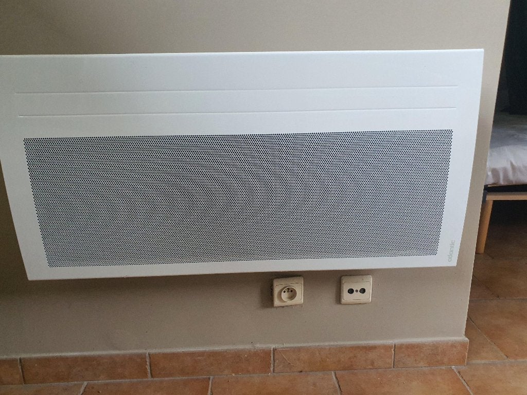 Radiateurs électriques (1 000 W et 2 000 W), Bricolage & Construction, Chauffage & Radiateurs, 800 watts ou plus, Enlèvement ou Envoi